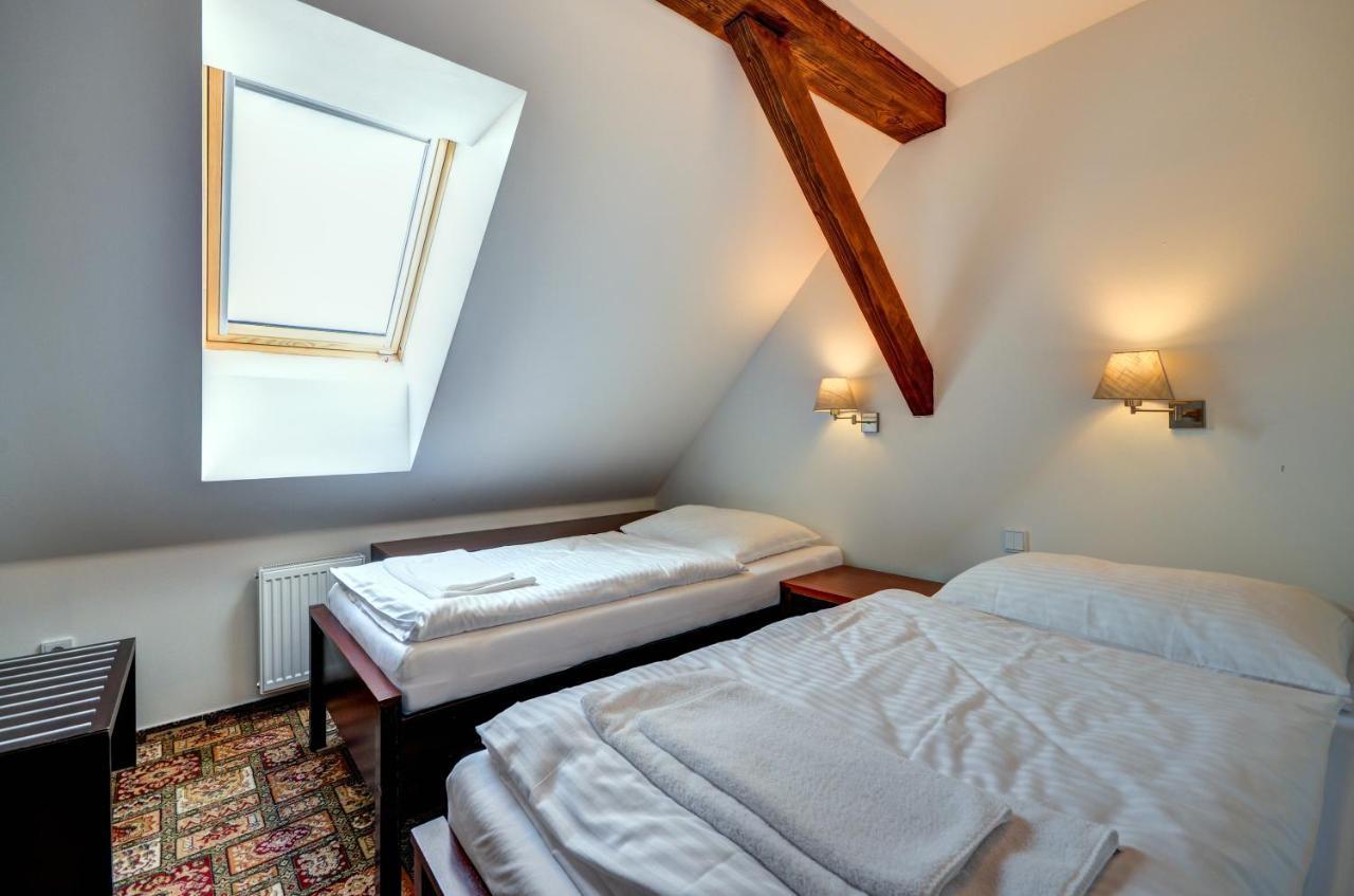 Hotel Zamek Valec Vladislav Exterior photo